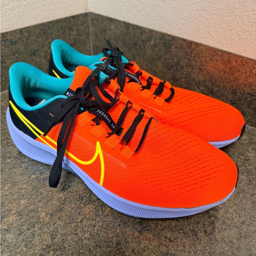 Nike Air Zoom Pegasus Orange 11 mens